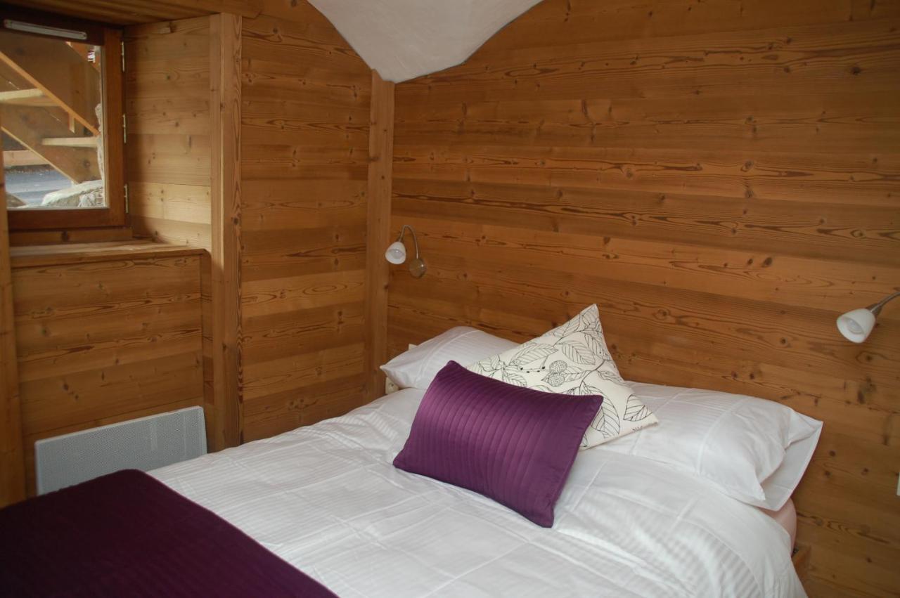 Two Bedroom Apartment La Voute, Chandon Near Meribel - Sleeps 4 Adults Or 2 Adults And 3 Children Les Allues Екстериор снимка