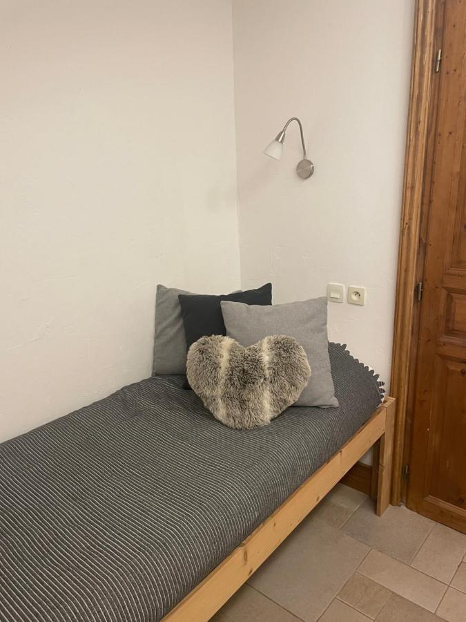 Two Bedroom Apartment La Voute, Chandon Near Meribel - Sleeps 4 Adults Or 2 Adults And 3 Children Les Allues Екстериор снимка